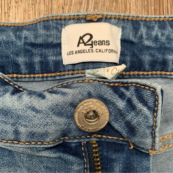 Skinny Jeans Size 7 - Picture 6 of 9